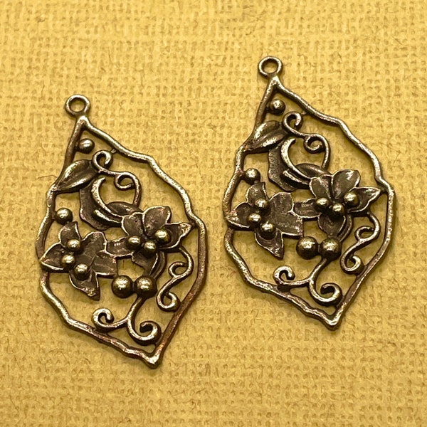 Filigree Floral Charms / Hand Antiqued and Polished Brass / Flower Charms / Brass / Floral Jewelry / Garden Charms / Patina Queen / 2 Pieces