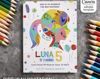 Puede incluir: Una invitación de cumpleaños con un diseño colorido que presenta la silueta de la cabeza de una niña llena de personajes de dibujos animados que representan emociones. El texto dice "LUNA 5 IS TURNING" con los detalles del evento.