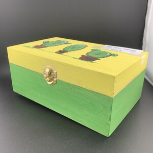 Cute Cactuses acrylic on wooden box