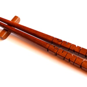 イペ材名入れ箸、オーダーメイド、彫刻