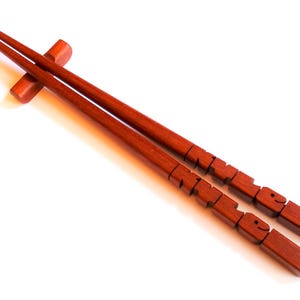 ブラッドウッド名入れ箸、カスタム名入れ、オーダーメイド彫刻