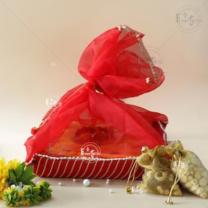 Large Foldable Basket |Gifting Tray| Mithai Basket| Indian Wedding Basket| Trousseau packing |Nikah Gift| |Diwali Hamper |Traditional Hamper