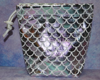 Saco de cordão de pano de escala de sereia iridescente para maquiagem/dados/tarô/RPG
