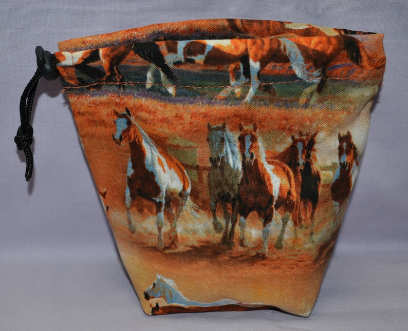 Wild Horses Mustang Drawstring Cloth Dice Bag for Wild West ExodusRPGD/&DWarhammer 40kX-wingDestiny