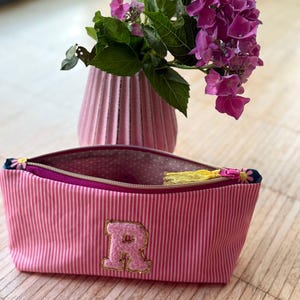 zippered bag