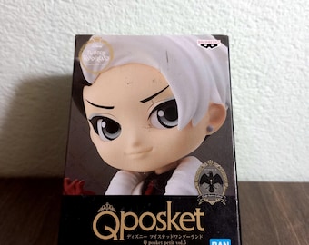 Divus Crewel Q Posket Petit vol 5 Twisted Wonderland Disney Figur Japan - Begagnad