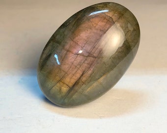 Purple Labradorite- Oval Labradorite- Labradorite Cabochon- Oval Cabochon- mermaidstones