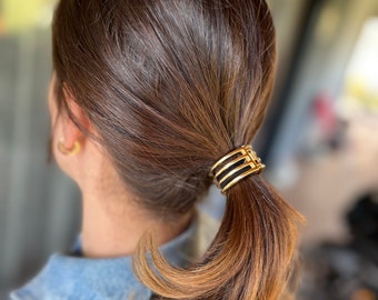 ヘアアクセサリー ETRO HAIR CLIP WITH PEGASUS MEDALLION Amazon.com : AIUPUOC Elegant Large Daisy Flower Metal Gold