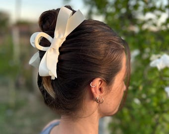 Bow Hair Claw Clip, Hair Bow, Hair Claw, Trendy Hair Claw, Hair Clip for Women, Black Bow Hair Claw, Black Hair Claw, Bow Hair Clip