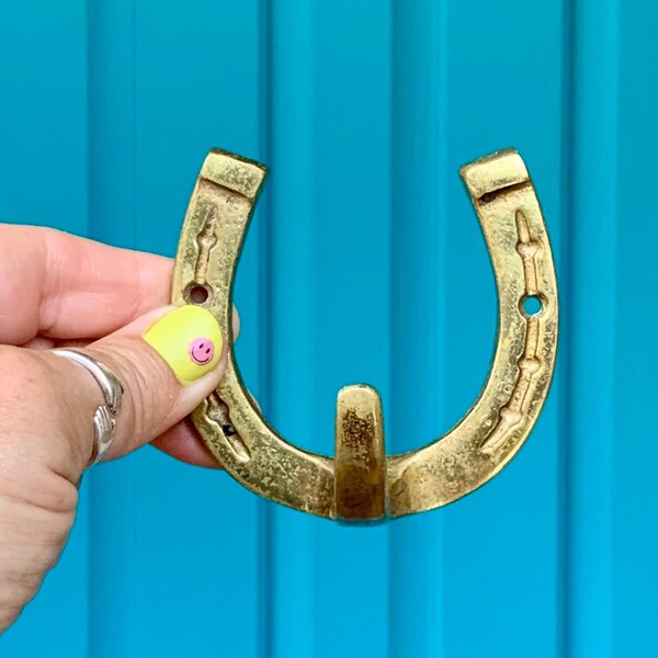 FREE SHIPPING-Vintage Small 2 3/4” Brass Horseshoe Wall Hook-Western-Cowgirl/Cowboy Decor-Tack Room Decor-Ranch Decor-Farmhouse-Mudroom