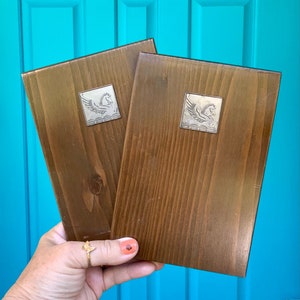 FREE SHIPPING-Vintage Pegasus Wood Bookends-Pegasus Pewter Medallion-Magical-Mystical-Office Decor-Library Decor-MCM-Book Decor-Bohemian