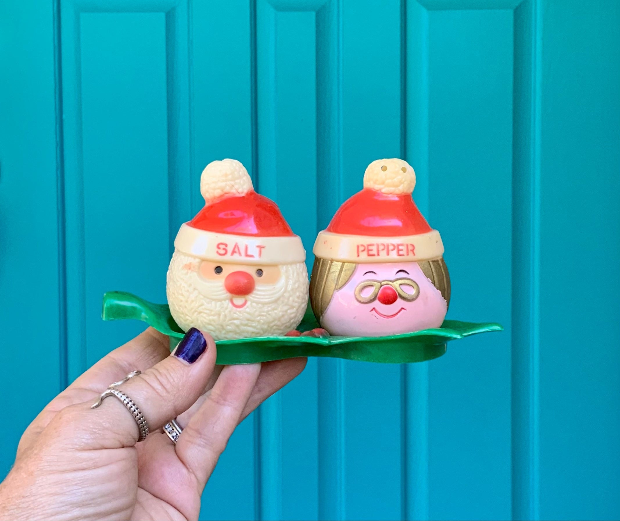 1976 Salt and Pepper - Etsy