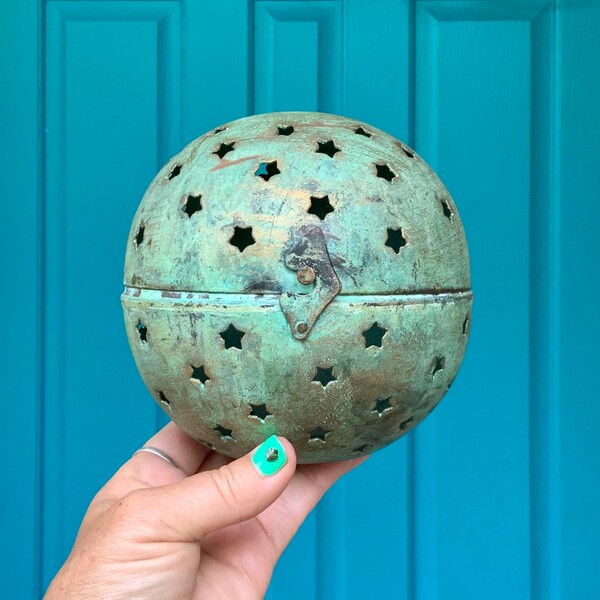 FREE SHIPPING-Vintage Unique Star Cut Out Brass w/Patina Sphere Container-Wicca-Green Witch Decor-Hippie-Bohemian-Spiritual Altar Decor