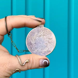 FREE SHIPPING-1920’S Antique Etched German Silver Mirror Compact with Chain & Finger Ring-Wicca Potion-Flapper Era-Snuff Compact-Vanity