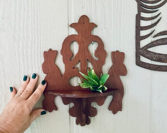 FREE SHIPPING-Vintage Handcrafted Folk Art Wooden Display Wall Shelf-Small Curio Wall Shelf-Cabin Decor-Farmhouse-Tropical Bird Design