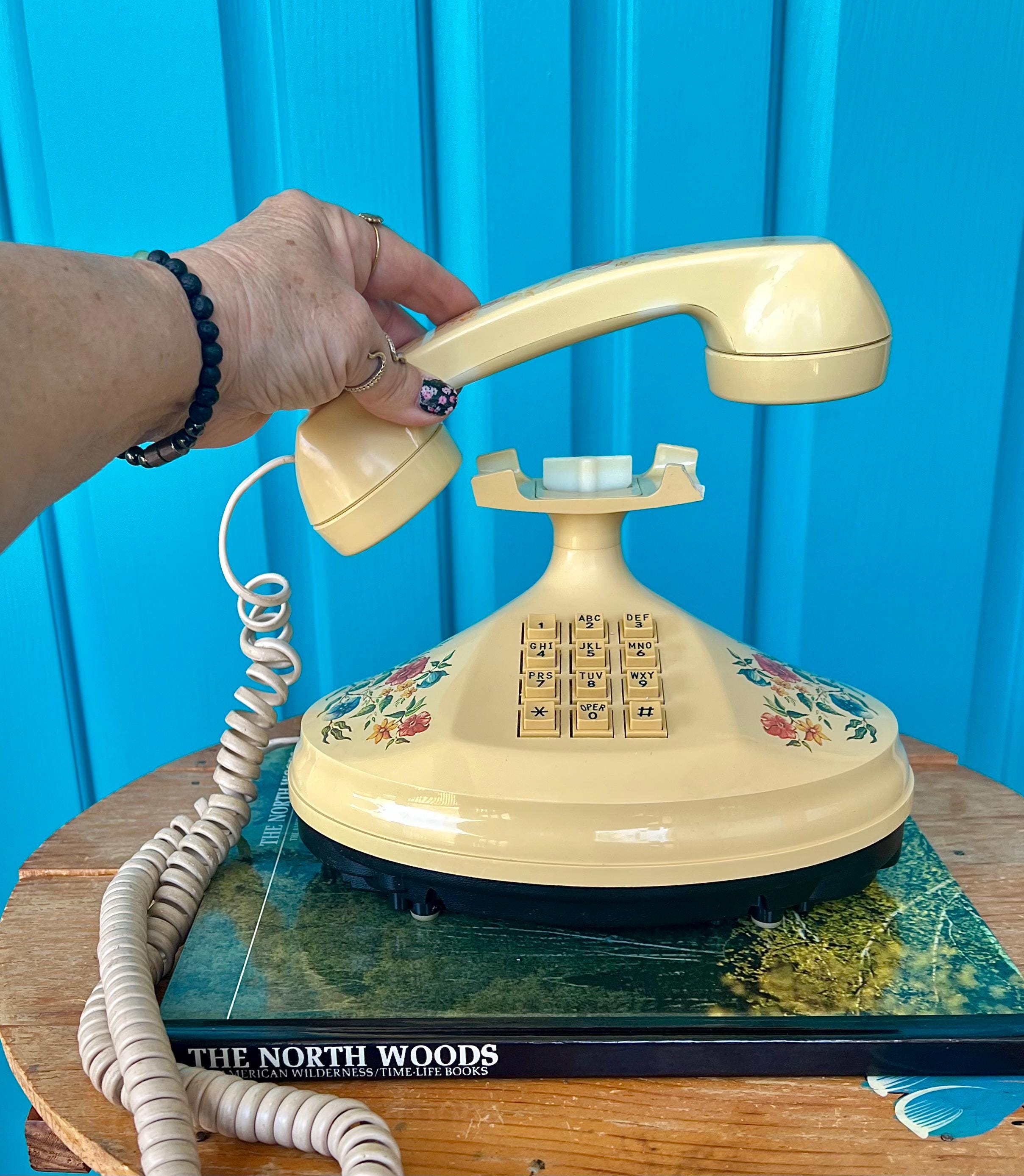 1973 Telephone - Etsy