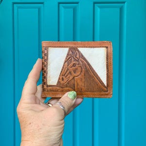 ENVÍO GRATIS - Cartera plegable vintage de cuero y piel de vaca hecha a mano - Cabeza de caballo - Guadalajara - Cartera unisex del oeste - Como nueva - Vaquero/vaquera
