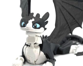 3D Printed Articulated Dragon: Night Fury, Light Fury - HTTYD Fan Art