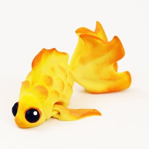 3D Printed Fish | Articulated Goldfish Fidget Spinner Stress Relief Toy | Multicolor Rainbow Eco-Friendly Decor | Unique Gift Idea |