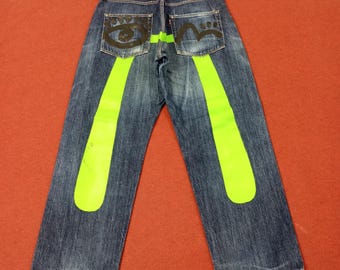 Vaqueros vintage personalizados de la marca japonesa Evisu Yamane