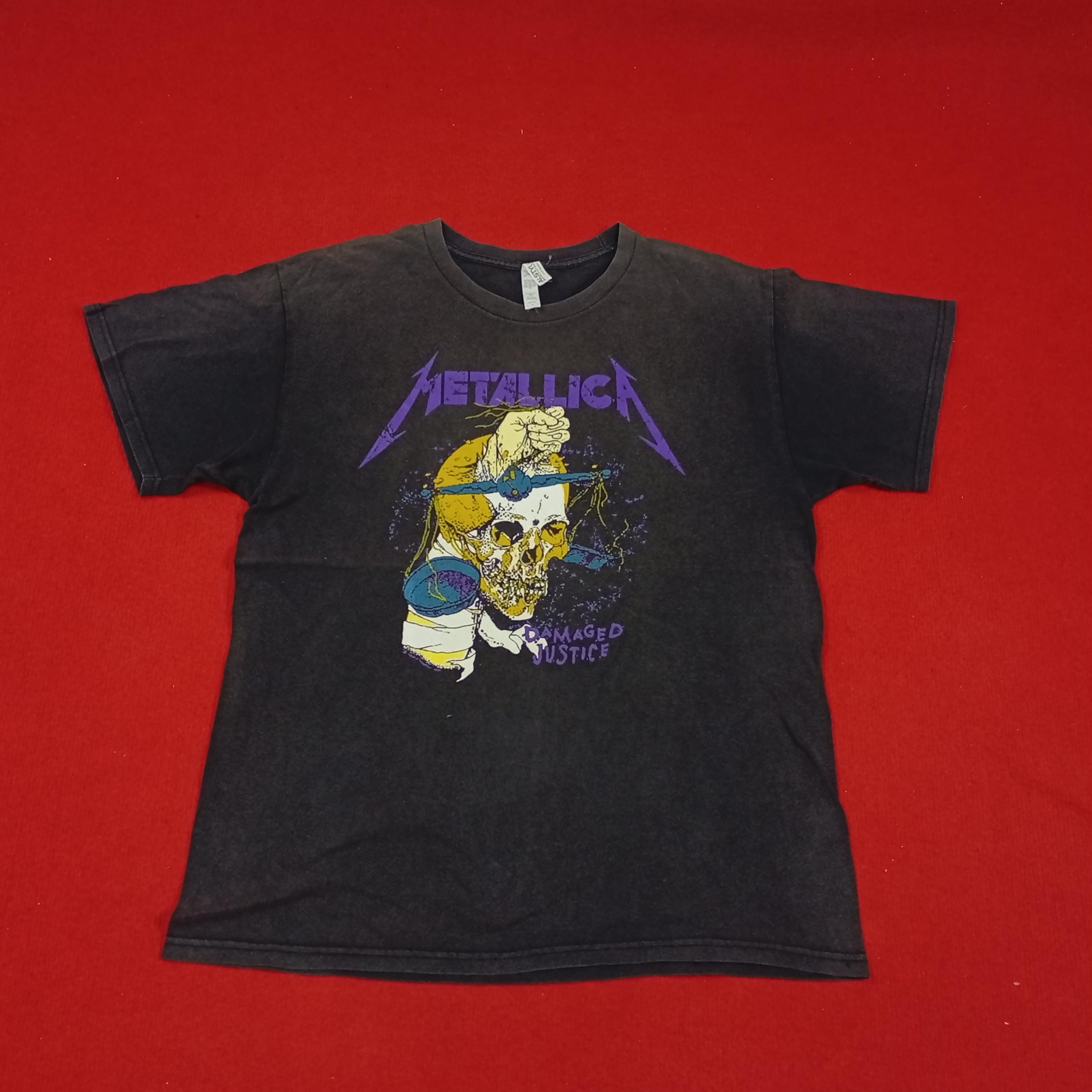 LLICA ダメージド・ジャスティスツアー パンフ　おまけ付き LLICA ダメージド・ジャスティスツアー パンフ おまけ付き Metallica