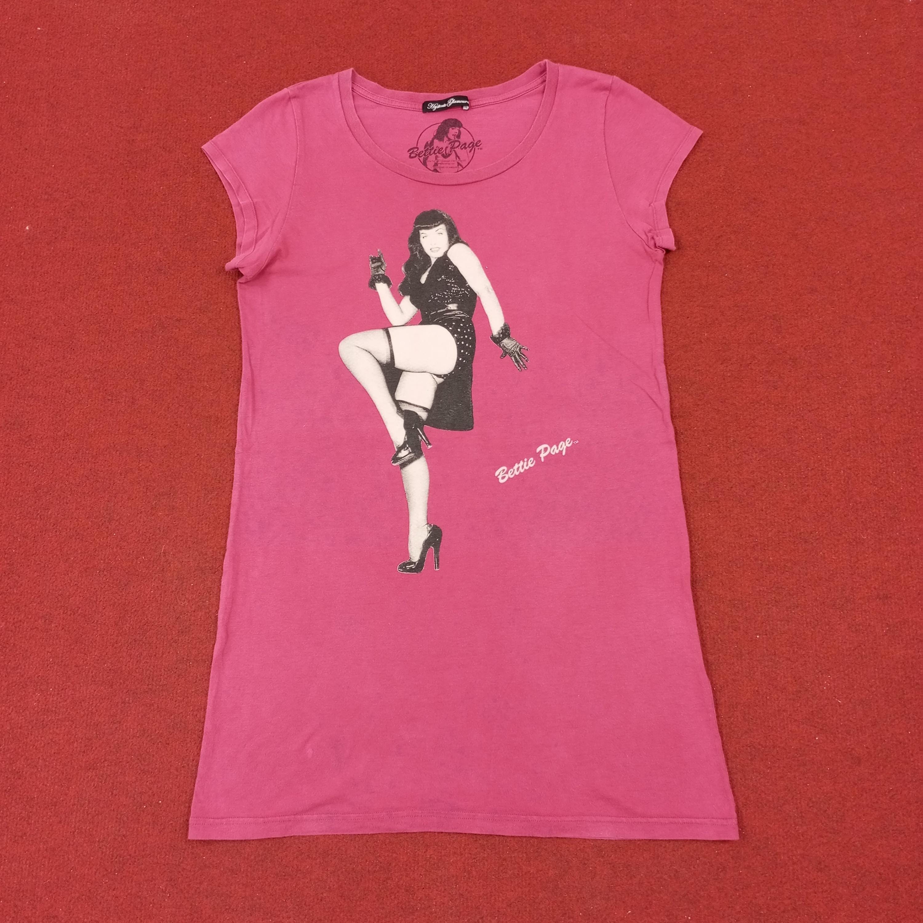 Bettie page t shirt - Etsy 日本