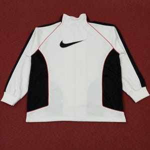 Vintage Nike Big Logo Design Sportswear Style Jacket