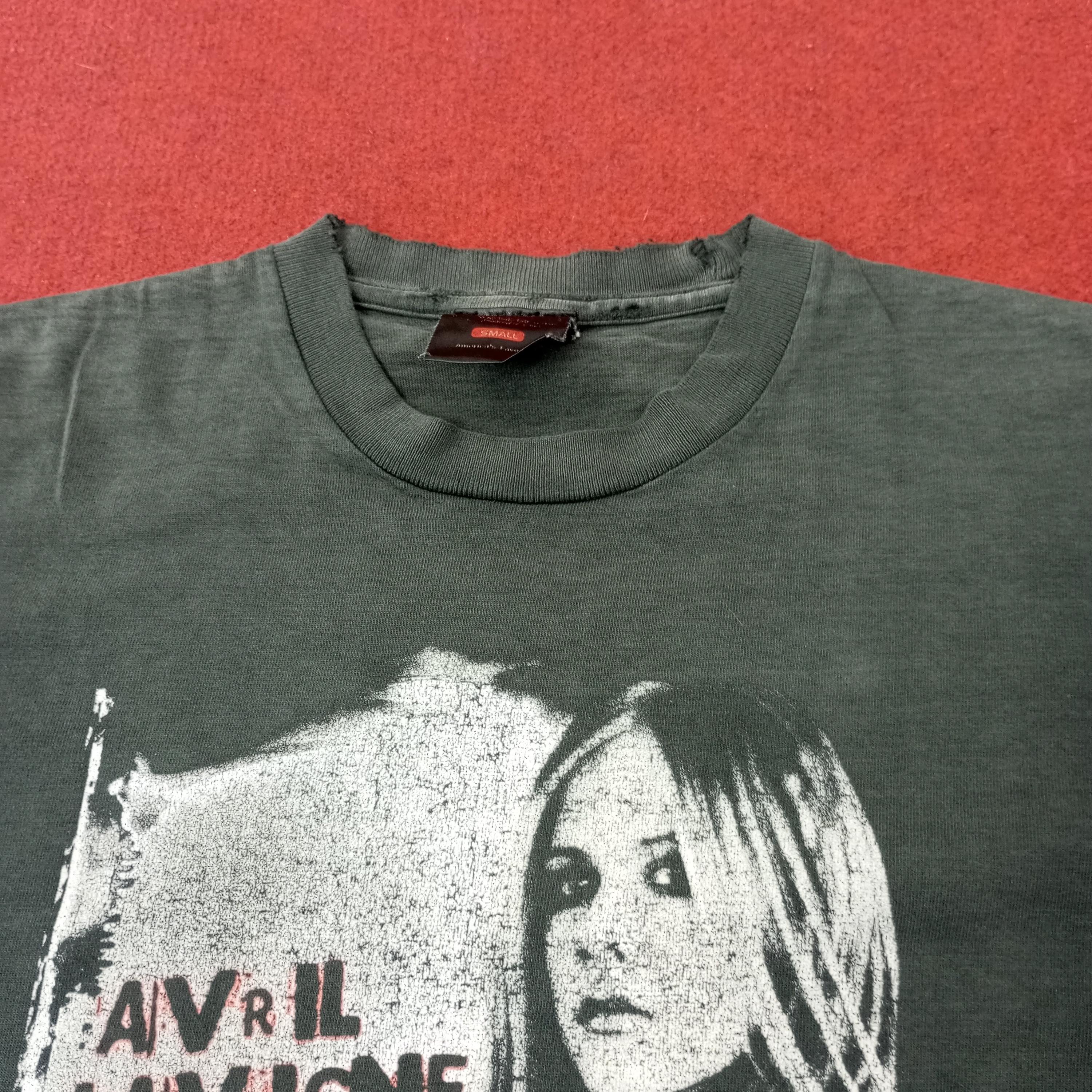 Vintage Avril Lavigne Singer Music Japan 2005 Tour Tshirt - Etsy
