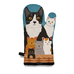 ALL THINGS CAT- Kitty Cats in the Basket Oven Mitt