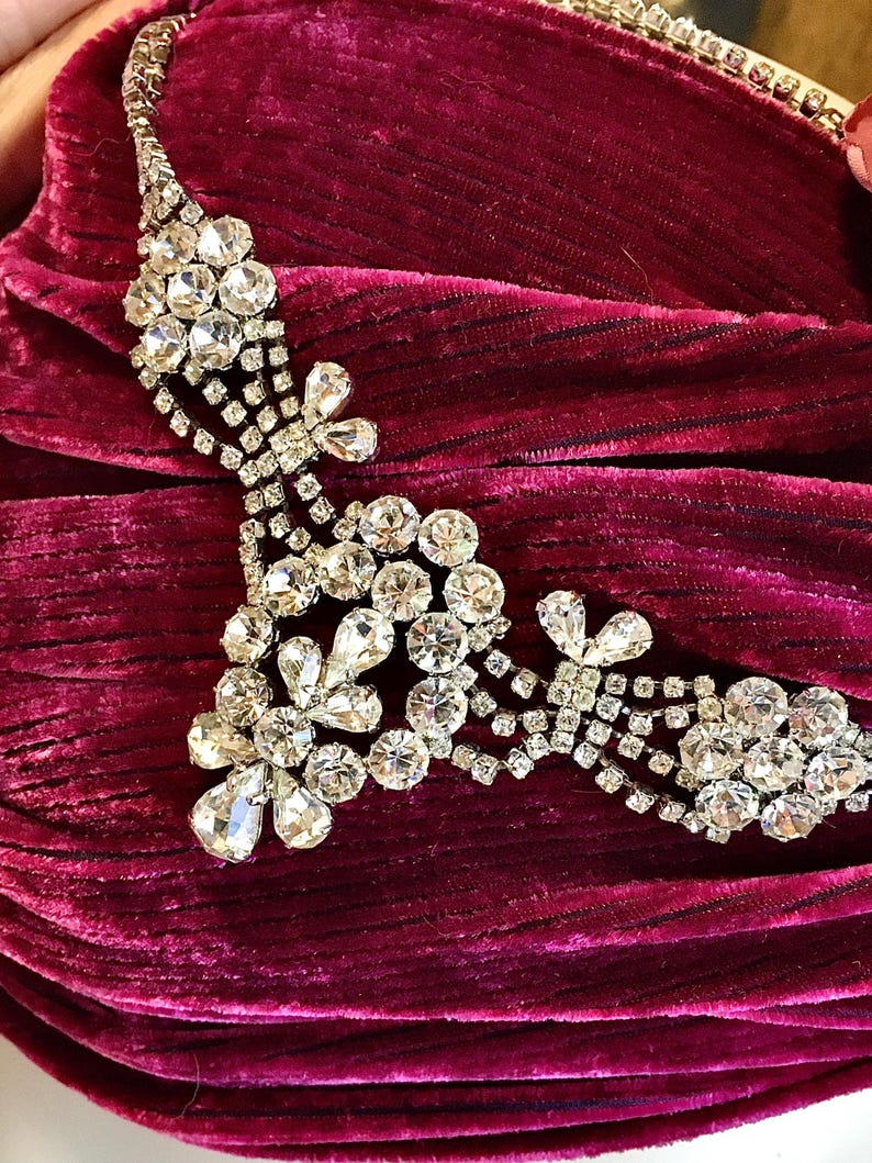 Vintage Diamante Jewellery: Prong set crystal necklace and clip-on earrings image 6