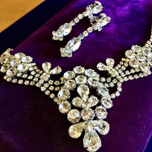 Vintage Diamante Jewellery: Prong set crystal necklace and clip-on earrings image 5