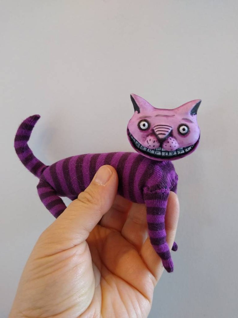 Cheshire cat BJD prop art doll alice in wonderland made to order image 5