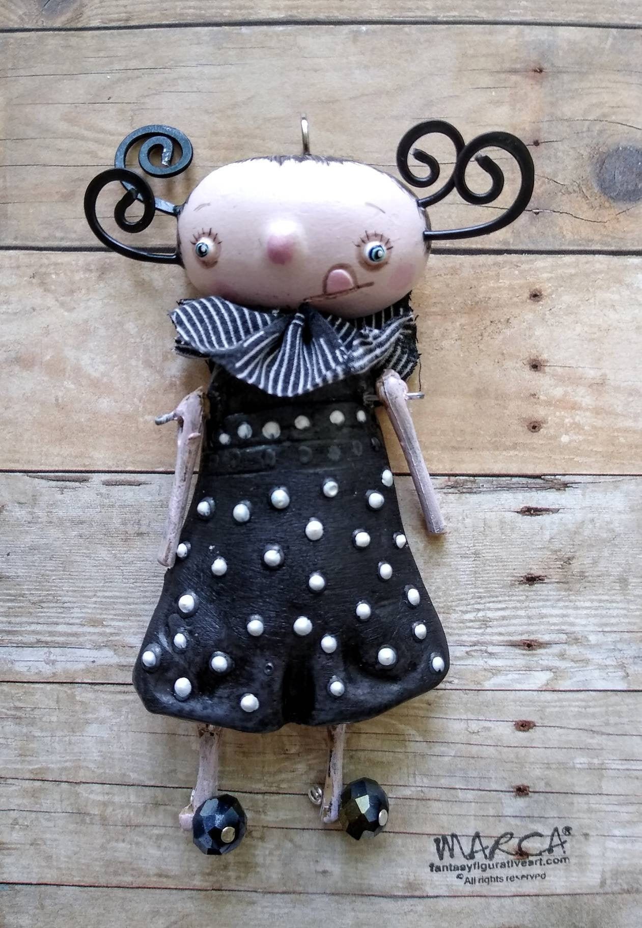 Scaredy Cat Primitives-Handmade Upcycled Art Dolls