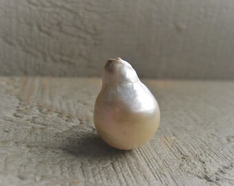 Natural Champagne and Silver Freshwater Pearl Baroque Teardrop Flameball Pearl Item No. 3151