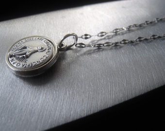 Miraculous Medal Necklace Latin Immaculate Conception Religious Jewelry Gift for Her Item No.SPMIR
