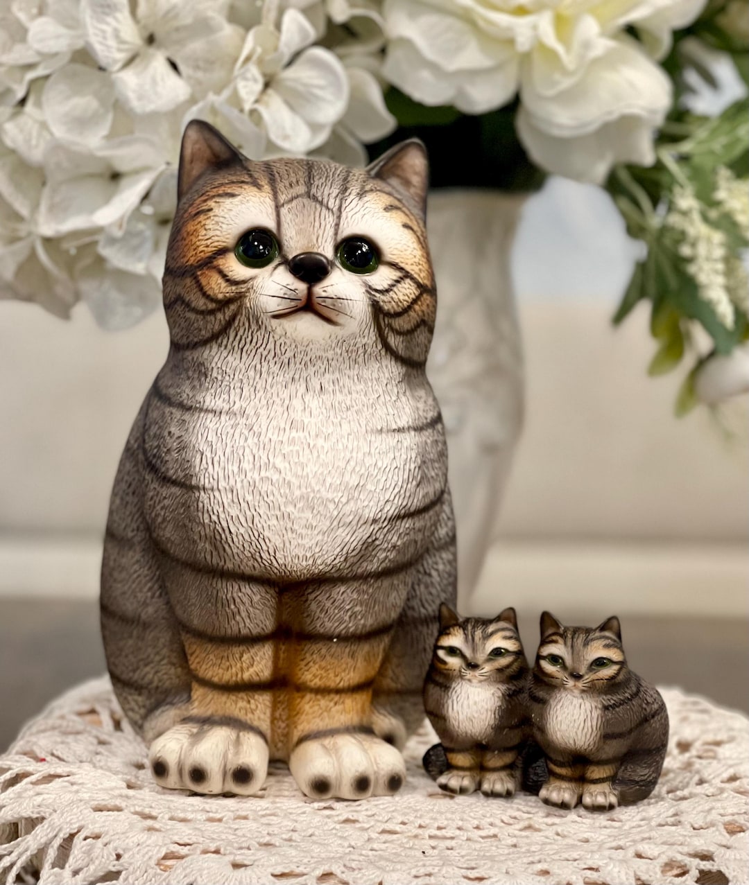 希少アンティークキャット　猫の親子のぬいぐるみ2点セット Lot of 2 Harvey Knox Kingdom Cat Kitten Figurines by Global Art - Etsy