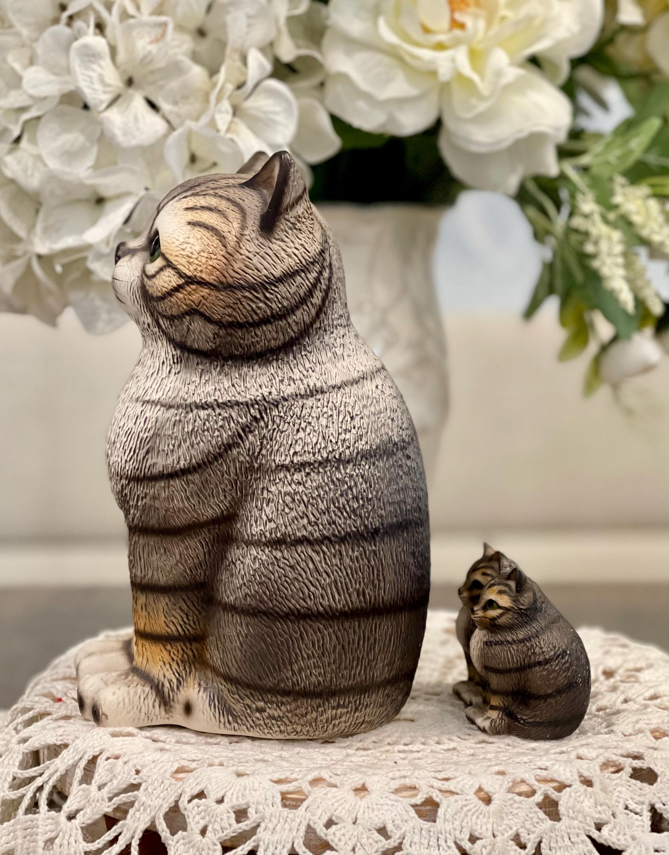 Lot of 2 Harvey Knox Kingdom Cat Kitten Figurines by Global Art - Etsy