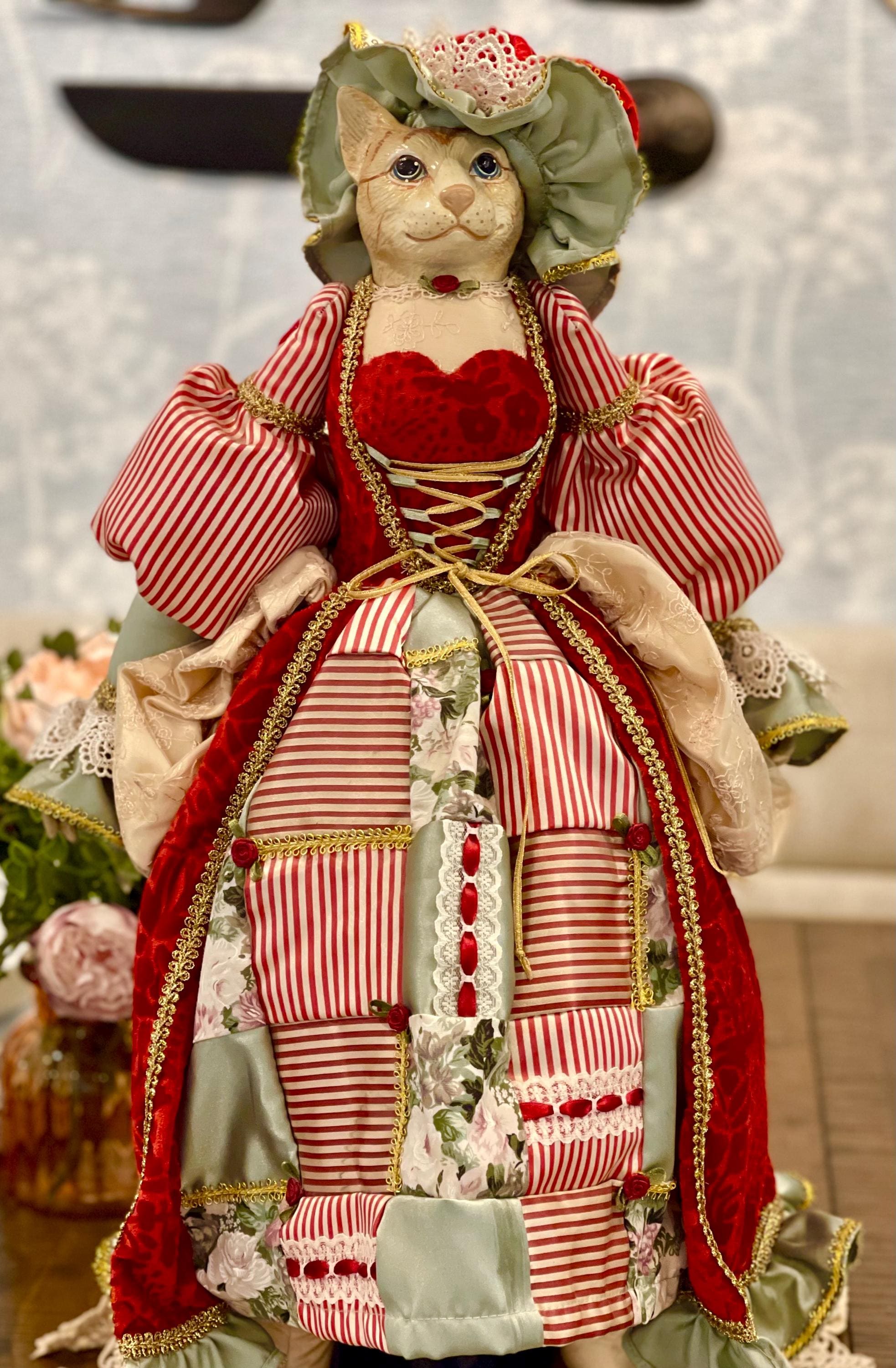 Katherine's Collection Victorian Christmas Cat 26