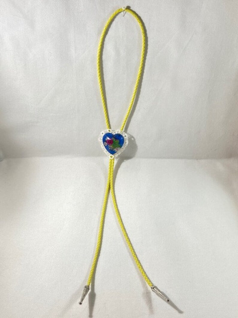 Floral and Heart Doily Western Bolo Tie