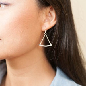 Geometric Triangle Architecture Hammered Scale Chain Link Dangle Earrings Dynamic Energy Balance Urban Chic Balance Sterling Silver image 5