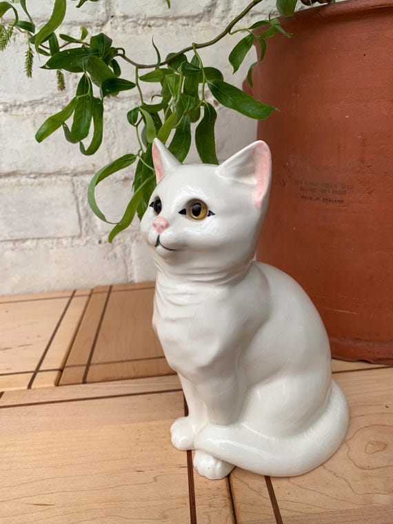 Staffordshire England Katz & Co. Glass Eyed White Cat 8” Tall MCM