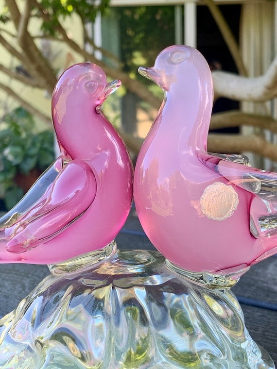 Murano Luigi Onesto Pair of Vintage Pink Love Birds Hand Blown Art