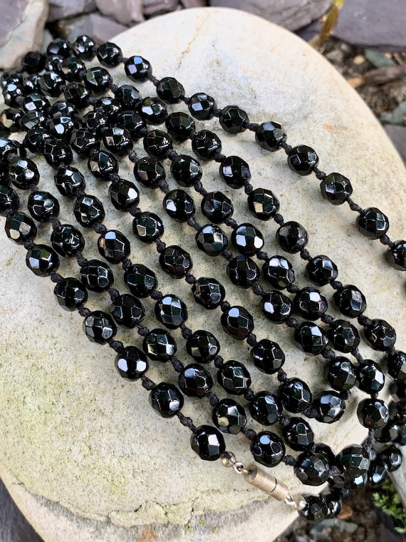 French Jet Long Faceted  Vintage Necklace 60g.