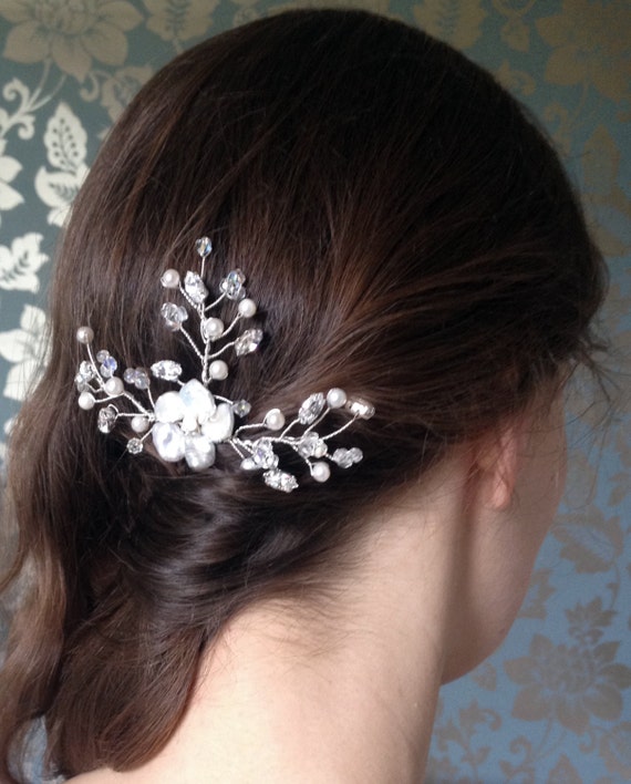 Handmade Pearl Crystal Flower Wedding Hair Comb Bridal Hair Clip 20 x 6cm Handmade Flower Crystal Pearl Bridal Head Pieces  main image 4