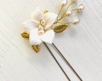 Bridal hairpin, handmade porclain clay flower