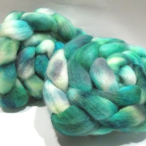 Hand Dyed BFL Wool Top / Roving - Spinning Fiber - Felting Fiber - 100% BFL Wool (F18)