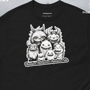 モンスターの漫画Tシャツ 愛らしく風変わりな毛皮の面白い生き物シャツ 控えめなニュートラルスタイルのモンスターと家族に優しいデザインTeesByAnnaV