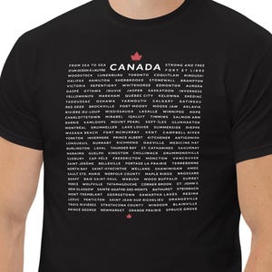 Canada T-shirt fort et gratuit Villes canadiennes Art minimaliste Word Art Design original TeesByAnnaV