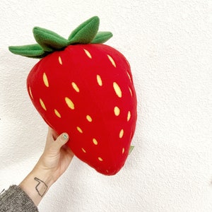 Giant Strawberry Pillow Red Berry Kussen voor Fruit Naps afbeelding 3