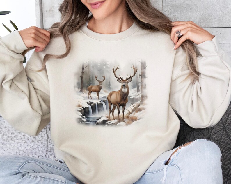 Retro Deer Wilderness Scene Sweatshirt, Unisex Deer Hoodie bild 3